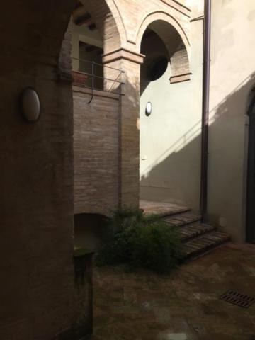 Antica Foligno 1600 Magic Apartment Exterior photo
